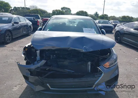 2018 Hyundai Accent Sel из США, поврежденный, VIN 3KPC24A32JE011551